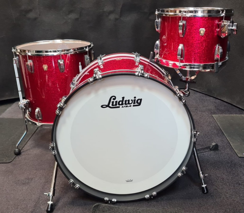 Ludwig Drumset Classic Maple Red Sparkle USA
