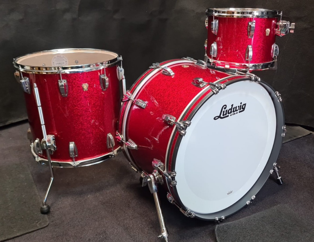 Ludwig Drumset Classic Maple Red Sparkle